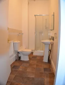 Queens Guesthouse Manchester - Bathroom