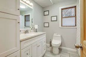 Family-friendly Home w/ Hot Tub, Near Lake George! - Interiør