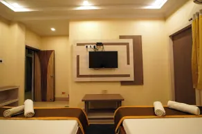 Royal Sea View - Room