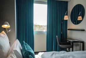 Motel One Berlin-Mitte - Room