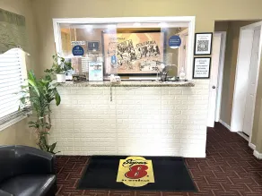 Super 8 by Wyndham Columbia/Ft. Jackson SC - Hall