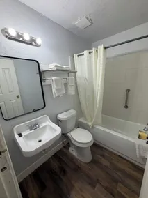 Best Budget Inn - Banheiro