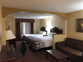 Red Roof Inn & Suites Chestertown - Room