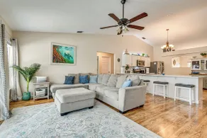 Pool, Hot Tub, Outdoor Kitchen Near Cocoa Beach - Interior