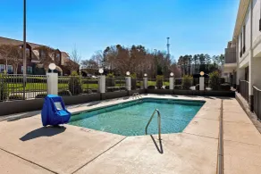 Quality Inn & Suites Matthews - Charlotte - Pool