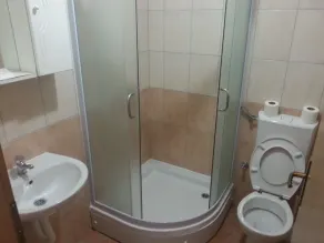 Guesthouse ROBI - Baño