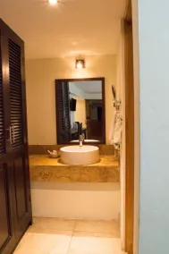 Plaza Magnolias Suites - Badeværelse