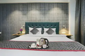Hotel Stay Inn near Bhiwandi Thane Railway Station - Vue de la chambre