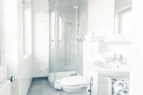 Memory Hotel - Bathroom
