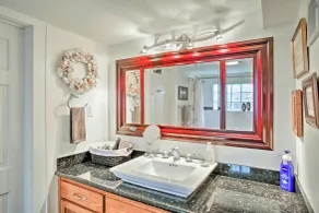 4 Mi to French Quarter: NOLA Apt w/ Garden Patio - Innvendig