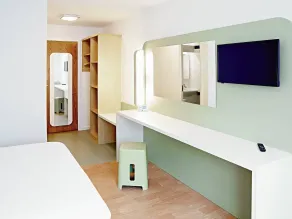 Warrington Motel, J20 M6 Lymm Services - Habitación