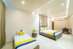 Treebo Sitara - Rom