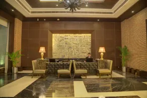 Goldfinch Hotel Delhi NCR - Recepción