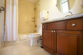 Castle Kauai Kailani - Bathroom