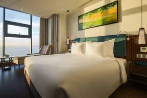 Maximilan Danang Beach Hotel - Room
