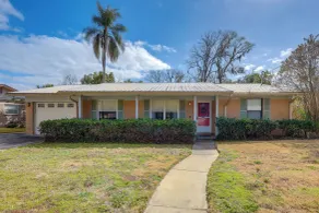 Sunroom & Spacious Yard! Family Gem in Orange Park - Interiør