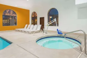 Days Inn by Wyndham Holbrook - Piscine