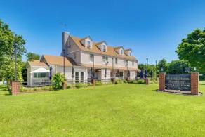 Near Shops, Eats & Trails: Loudon County Apt! - Innvendig