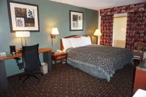 Days Inn by Wyndham Augusta Wheeler Road - Chambre