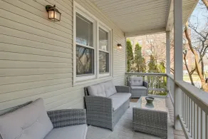 Spacious Chicago Group Home! Walk to Train & Eats - Interiør