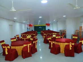 samudra inn - Businesscenter im Zimmer