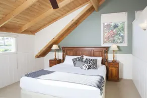 Beechworth Cedar Cottages - Chambre
