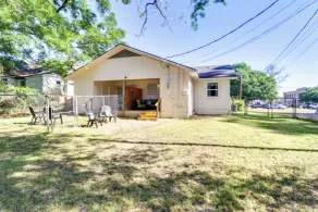 Walk to Dining & Shops: Dtwn Brookhaven Home! - Interiør