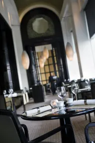 Marriott Executive Apartment - Lakeside Chalet, Mumbai - Restaurant