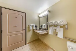Comfort Inn & Suites San Bernardino - Chambre