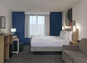 Spark by Hilton Louisville Airport - Chambre