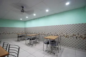 Hotel KS International (50 meters from Railway Station) - Restaurant