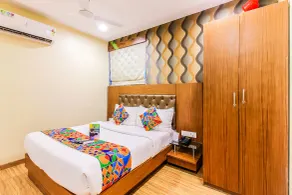 Fabhotel Arton Suite - Room