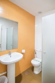Albergue Inturjoven Granada - Chambre