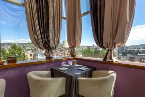 A5 Hotel - Restaurant