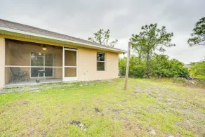 Lehigh Acres Vacation Rental w/ Screened Patio! - Innvendig