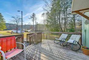 Hike, Swim & Fish On-site: Blue Ridge Mtn Getaway - Interiør