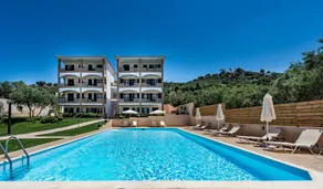 Dolce Vita Residence - Piscina
