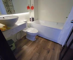 Victory Hotel - Bathroom
