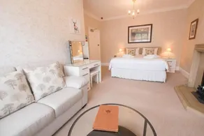 Forest Side Guest House - Room