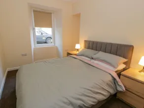8 George Street - Room