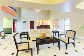 Super 8 by Wyndham Groesbeck - Lobby