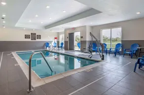 MainStay Suites Georgetown Lexington North - Piscine