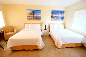 Surf Side Resort - Chambre