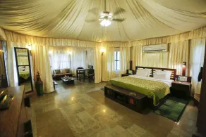 Tathastu Pench - Room