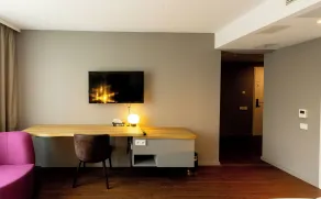 DORMERO Hotel Freiburg - Chambre