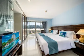Andaman Beach Suites Hotel, Patong Phuket - Chambre