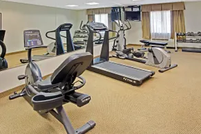 Days Inn & Suites by Wyndham Laurel Near Fort Meade - Salle de remise en forme