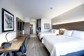 Holiday Inn Express Airport Calgary by IHG - Room