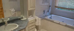 Hôtel Restaurant L'Evidence - Salle de bain