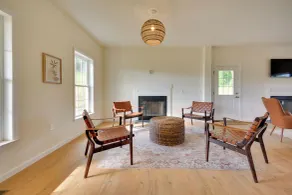 Timeless Hillsville Farmhouse: Blue Ridge Parkway! - Interiør